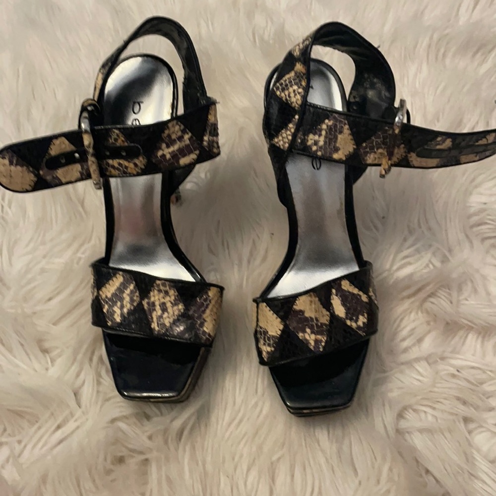 Bebe heels